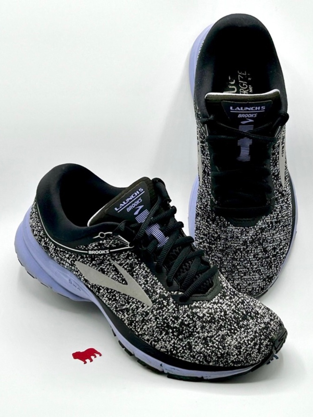 Brooks Launch 5 Running Shoe - Black Thistle Lavender - Women’s US 9.5 - VGUC